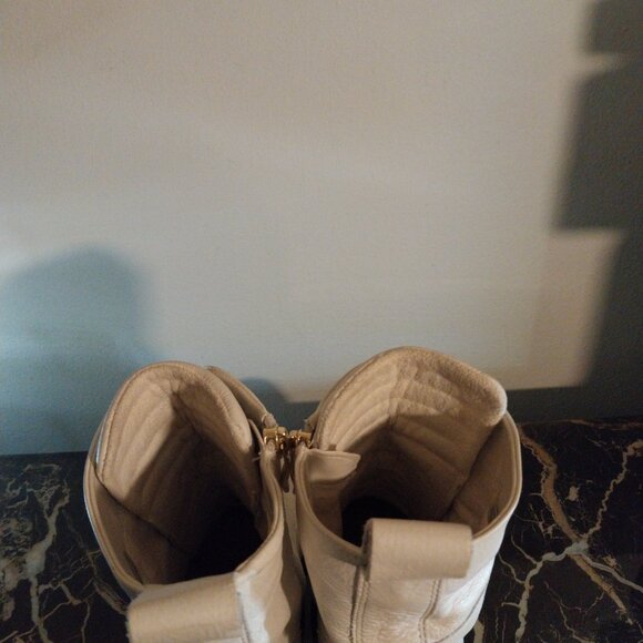 Ara Deon Women's Lug Sole Front & Zip Boot - Cream 09 - Picture 6 of 12